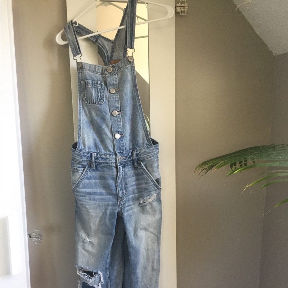 American Eagle overalls